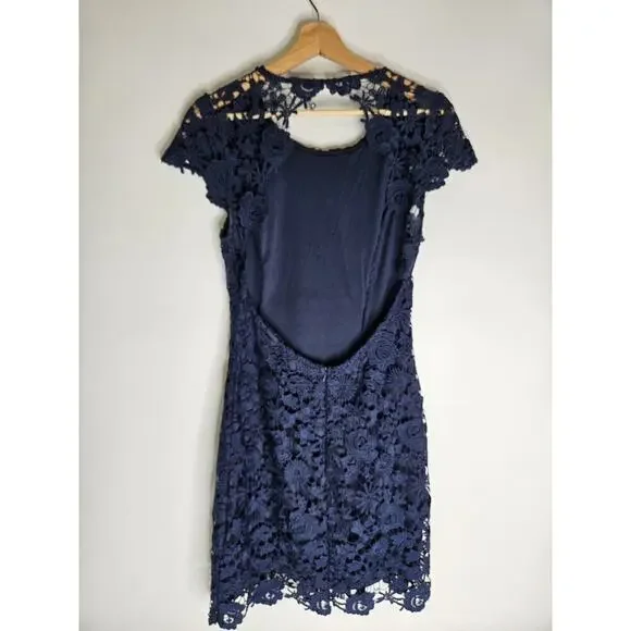 princess polly baby blue dress 7 Affordable Wedding Guest Outfits That Are Expensive-Looking main image 1
